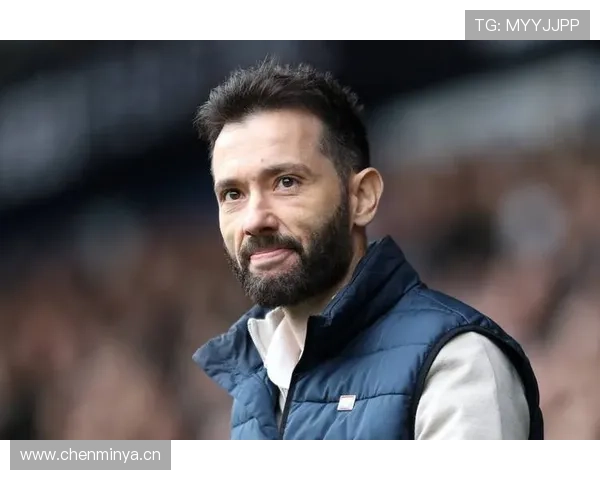 瓦伦西亚球迷持续抗议,抗议诉求与球队近期表现对赛季走势形成制约 瓦伦西亚球迷持续抗议,抗议诉求与球队近期表现对赛季走势形成制约